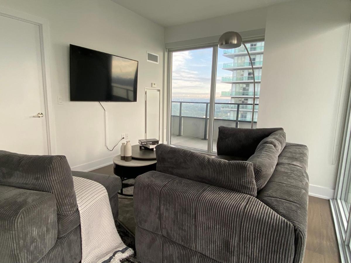 1 Bedroom Waterfront Condo تورونتو المظهر الخارجي الصورة