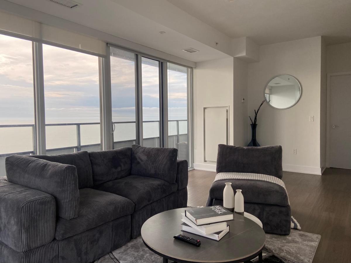1 Bedroom Waterfront Condo تورونتو المظهر الخارجي الصورة